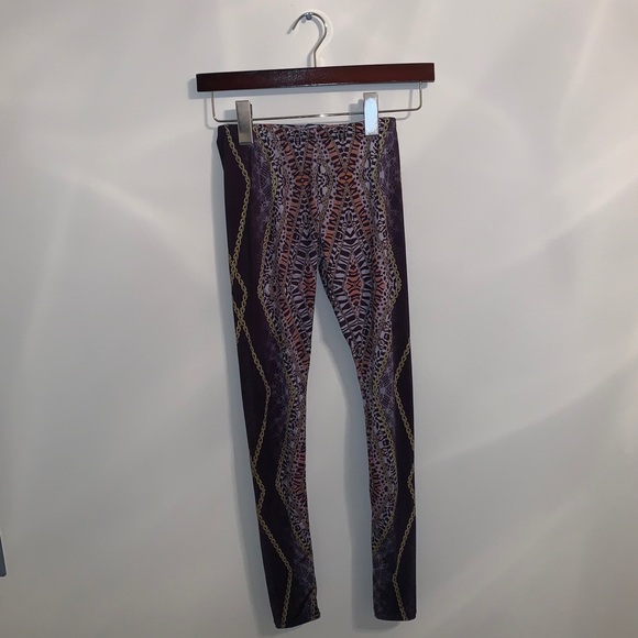 Charlotte Russe Pants - NWOT Charlotte Russe Womens Leggings